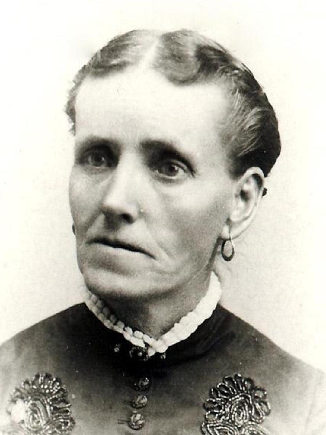 Primrose Shields (1840 - 1916) Profile